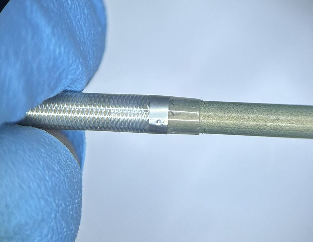 catheter shaft with marker band